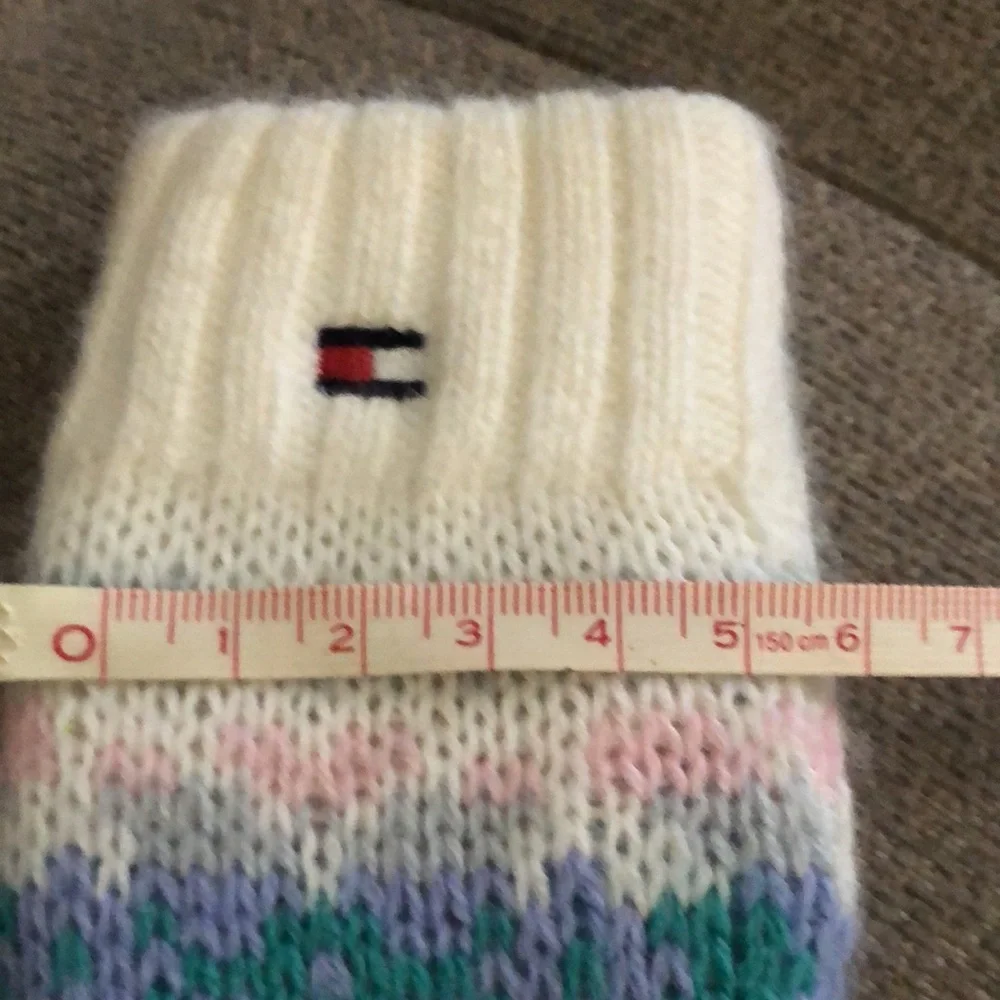 Tommy Hilfiger baby mittens. Soft colors , thick for warmth